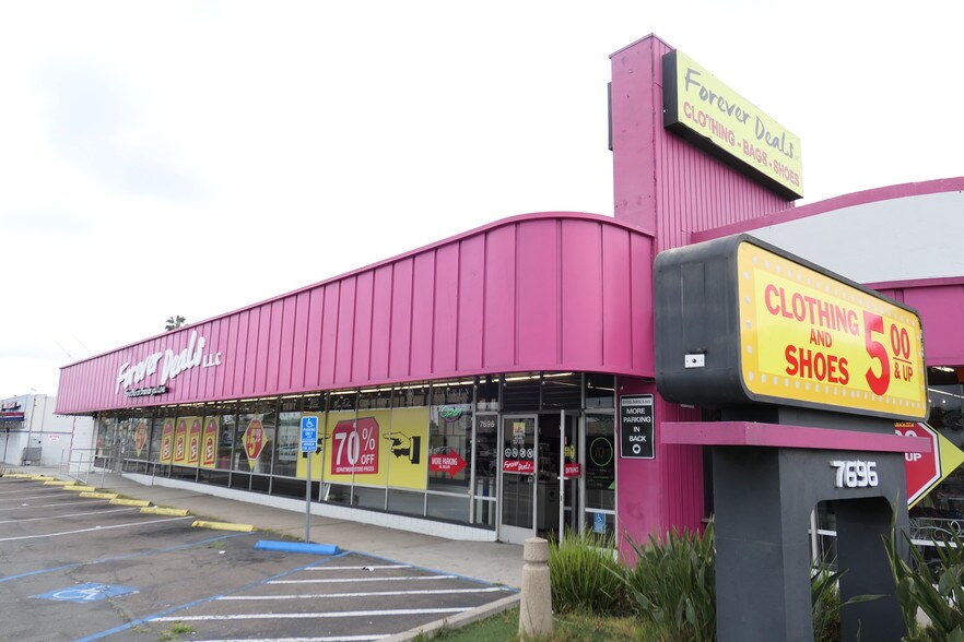 Primary Photo Of 7696 Broadway, Lemon Grove Freestanding For Lease
