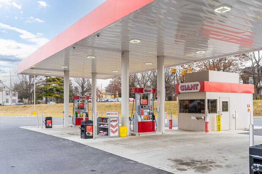 More Photos Of 1015 Club Ave, Bethlehem Unknown For Sale