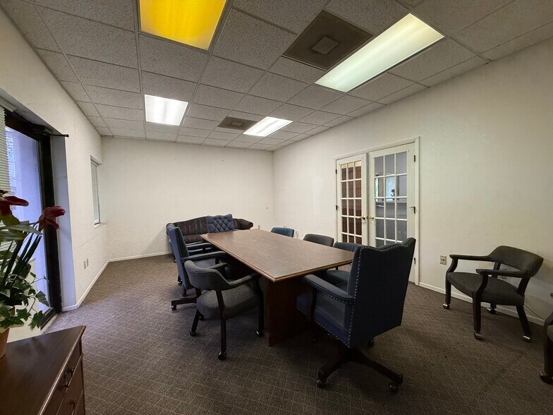 More Photos Of 34931 US Hwy 19 N, Palm Harbor Medical For Sale