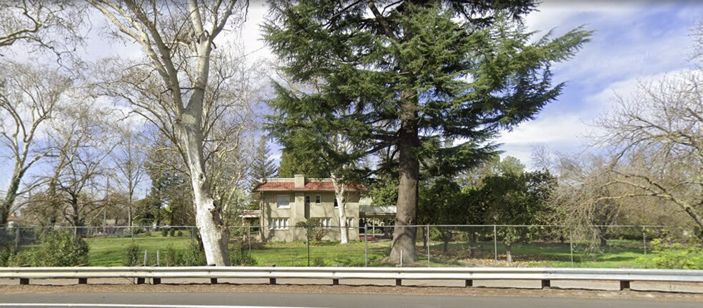 More Photos Of 2767 Topeka St, Riverbank Fast Food For Sale