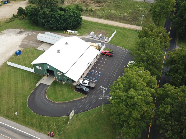 More Photos Of 8532 N 32nd St, Richland Freestanding For Sale