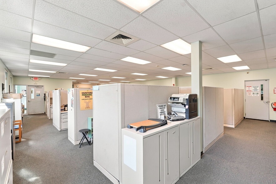 More Photos Of 91 Holt St, Buffalo Warehouse For Sale