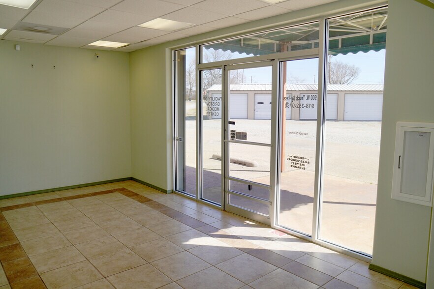 More Photos Of 900 Truck Bypass, Drumright Land For Sale