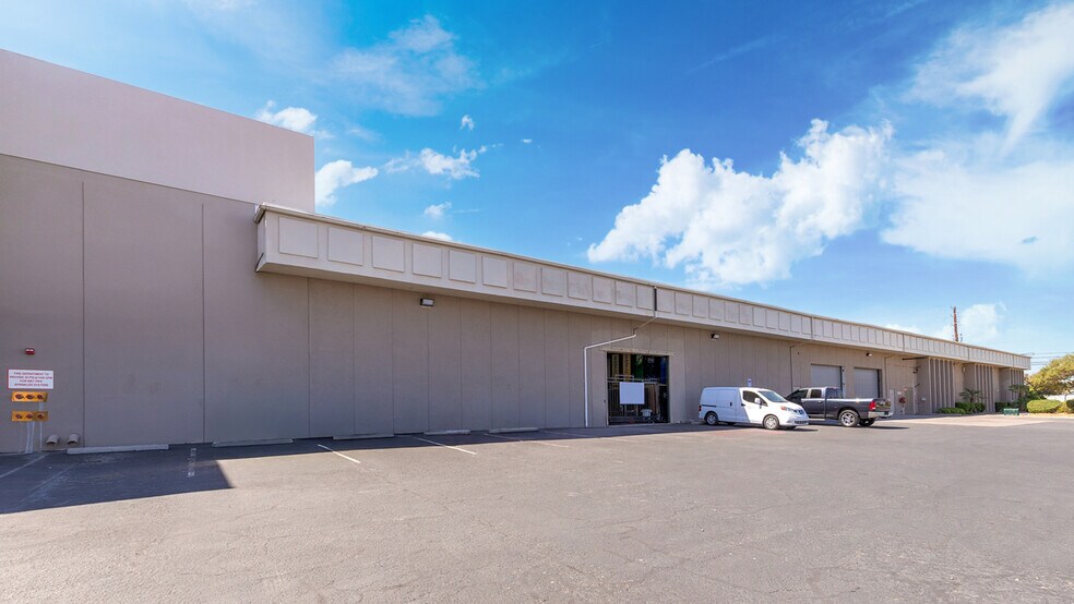 Primary Photo Of 4500 Wynn Rd, Las Vegas Distribution For Lease