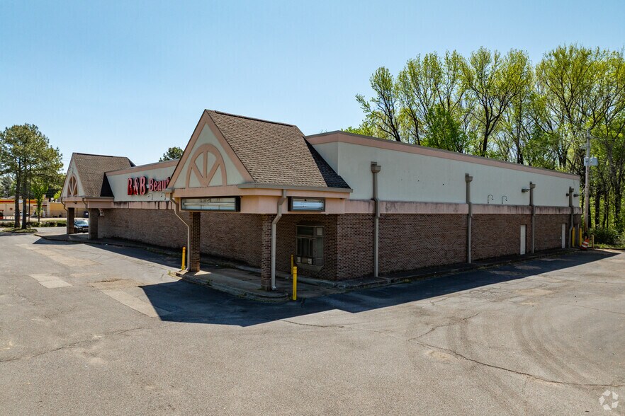 More Photos Of 4183 Kirby Pky, Memphis Freestanding For Sale