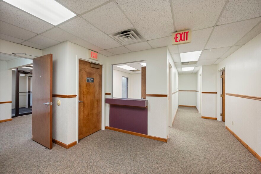 More Photos Of 3768 Rome Dr, Lafayette Office For Lease