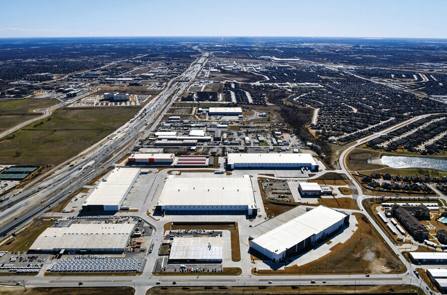 More Photos Of SWC I-35W & Golden Triangle Blvd, Fort Worth Unknown For Lease