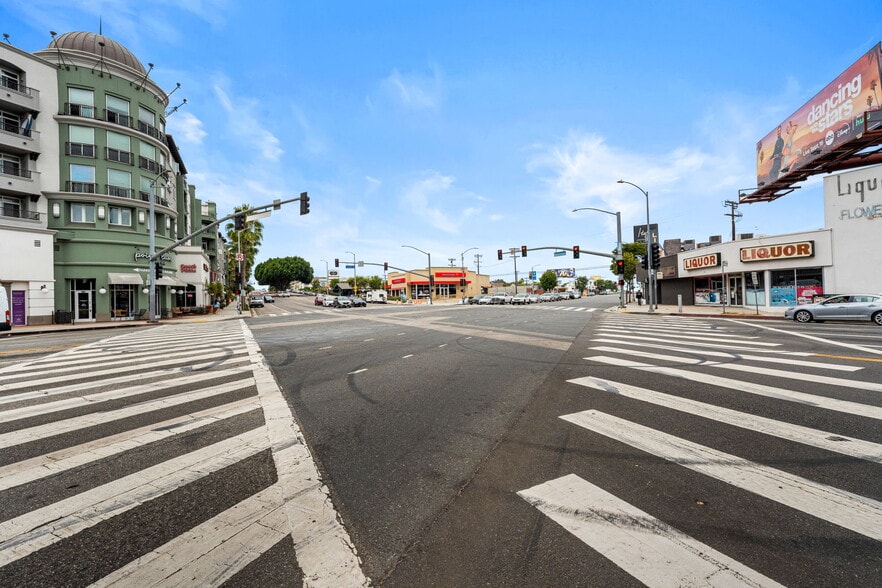 More Photos Of 8516-8524 Lincoln Blvd, Los Angeles Restaurant For Lease