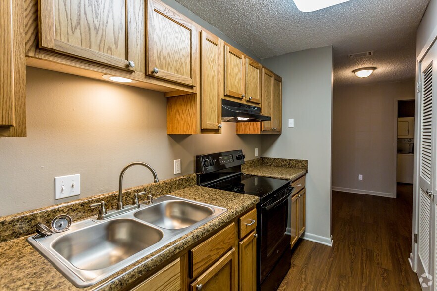 More Photos Of 225 Keightly Dr, Little Rock Apartments For Sale