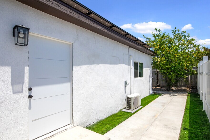 More Photos Of 8247 9th St, Rancho Cucamonga Apartments For Sale