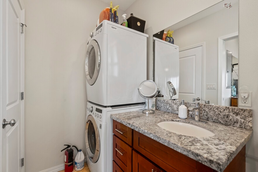 More Photos Of 265 Kenolio Rd, Kihei Apartments For Sale