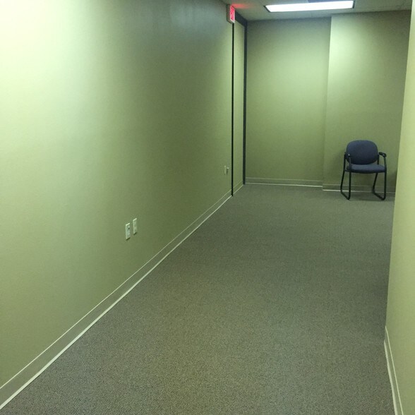 More Photos Of 3029 S Sherwood Forest Blvd, Baton Rouge Loft Creative Space For Lease