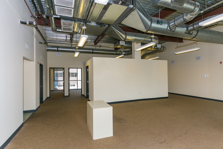 More Photos Of 1314 S king St, Honolulu Medical For Lease