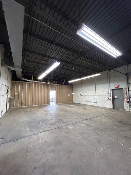 More Photos Of 296 E Route 46, Elmwood Park Auto Repair For Lease