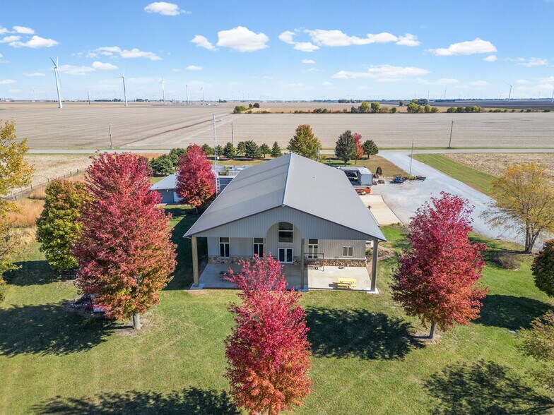 More Photos Of 8796 S US Highway 231, Brookston Specialty For Sale