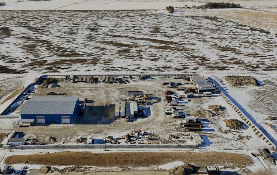 More Photos Of 32580 Range Road 11, Mountain View County Warehouse For Lease