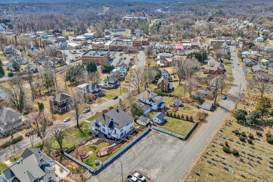 More Photos Of 185 Claiborne Ave, Rocky Mount Hospitality For Sale