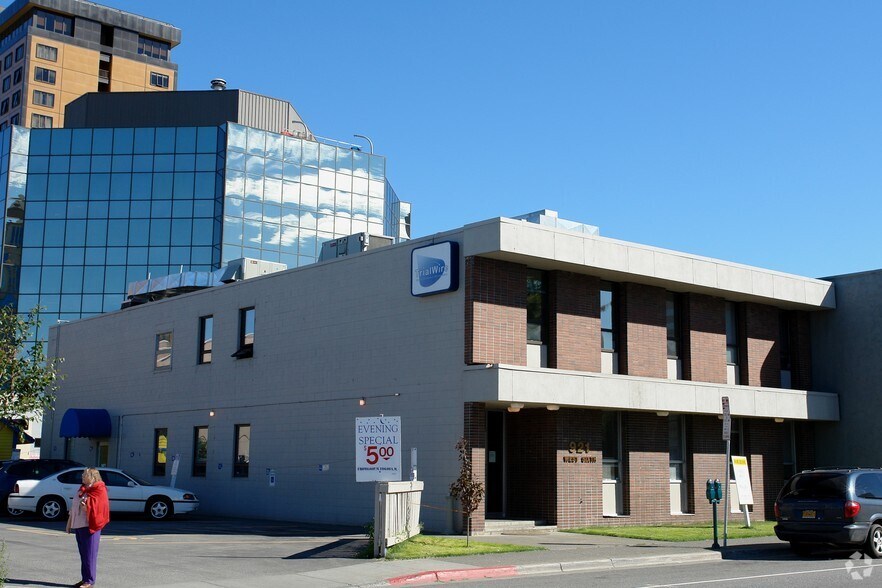 More Photos Of 921 W 6th Ave, Anchorage Office For Sale