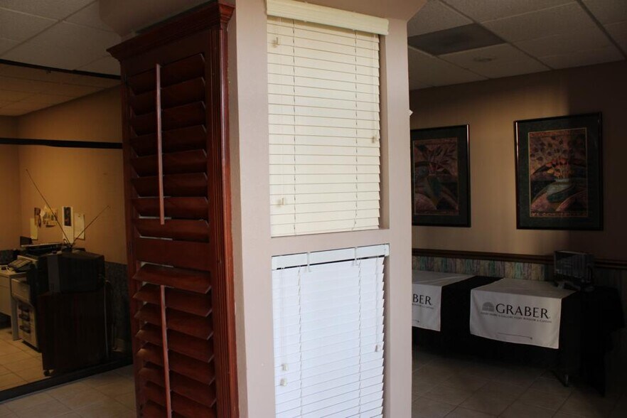 More Photos Of 11020 Argal Ct, El Paso Warehouse For Sale