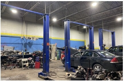More Photos Of 14201 Wyoming St, Detroit Auto Repair For Sale