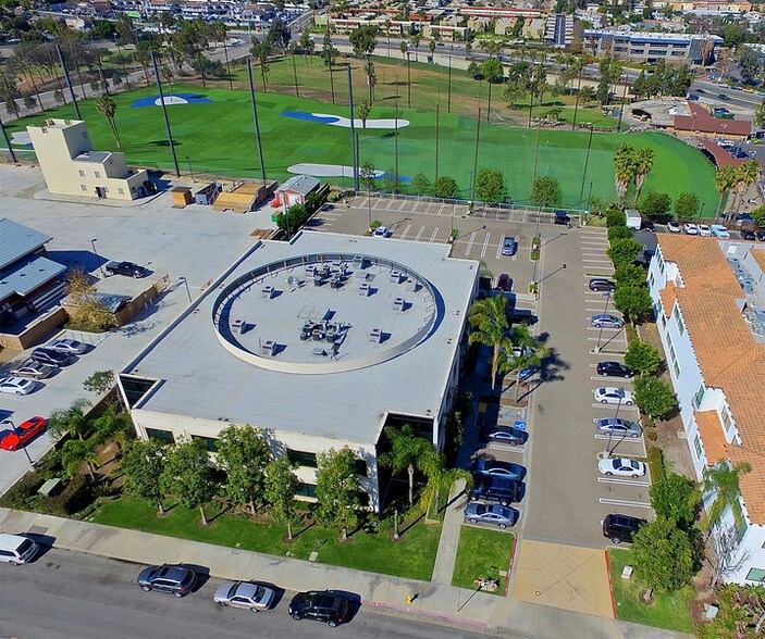 More Photos Of 20377 Acacia St, Newport Beach Office For Lease