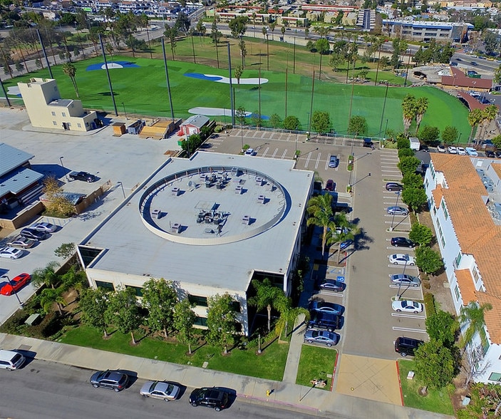 More Photos Of 20377 Acacia St, Newport Beach Office For Lease