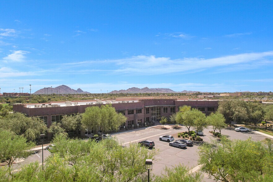 More Photos Of 9237 E Via De Ventura, Scottsdale Office For Sale