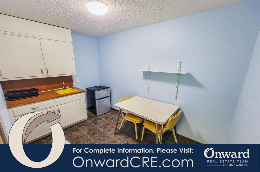 More Photos Of 407 Lake Air Dr, Waco Storefront Retail Office For Sale