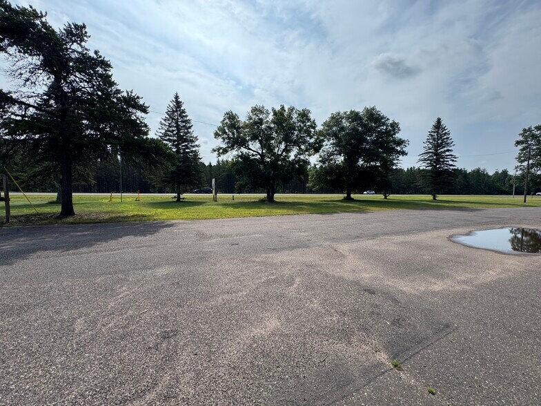 More Photos Of 2480 W Highway 63, Springbrook Warehouse For Sale