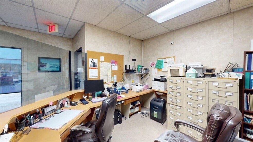 More Photos Of 2819 5th Ave, Huntington Medical For Sale