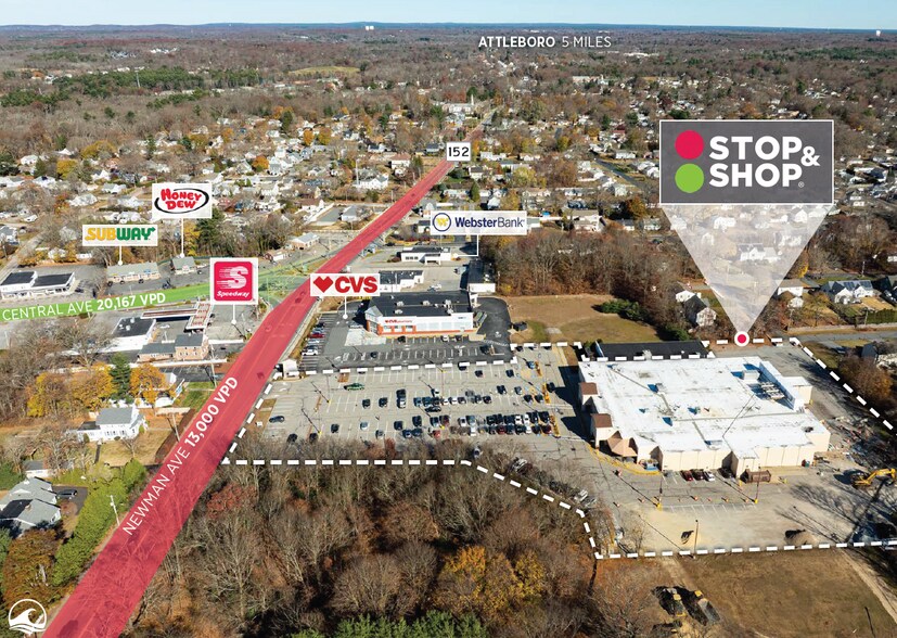 More Photos Of 1475 Newman Ave, Seekonk Supermarket For Sale