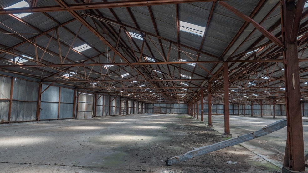 More Photos Of 134 Castleberry st, Pelham Warehouse For Sale