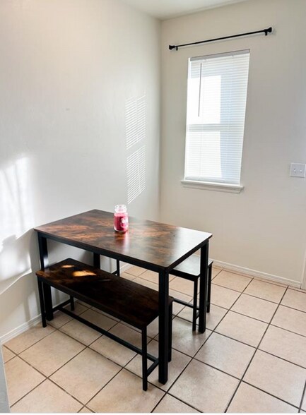 More Photos Of 116 McKenzie Dr, Weatherford Apartments For Sale