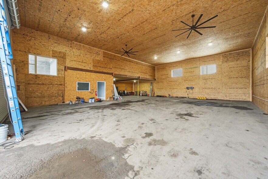 More Photos Of 1319 Tile Factory Ln, Louisville Land For Lease