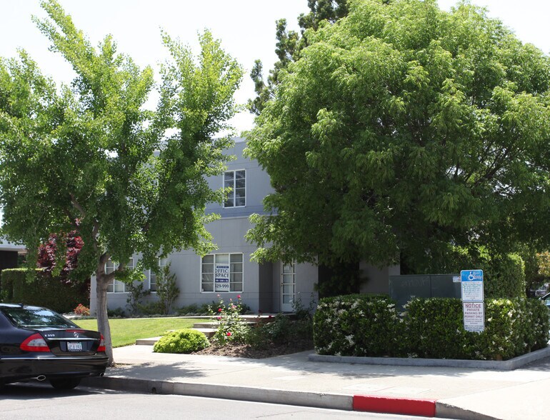 More Photos Of 1115 13th St, Modesto Office For Lease