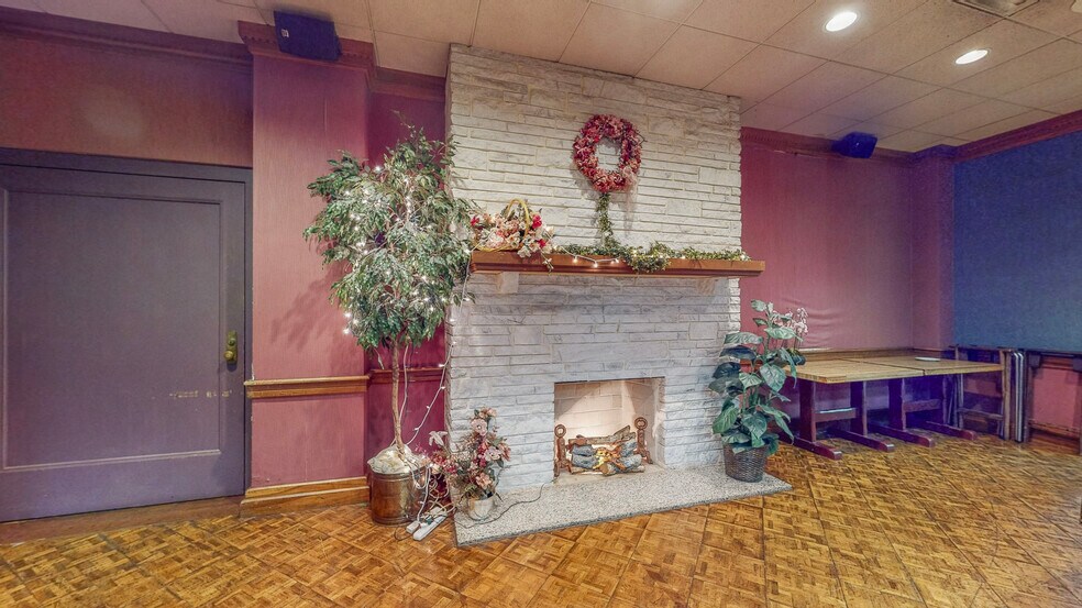 More Photos Of 501 Washington St, Steubenville Restaurant For Sale