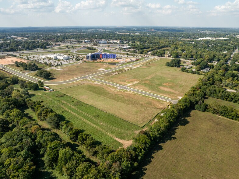 More Photos Of 1070 Marinoni Drive, Fayetteville Land For Lease