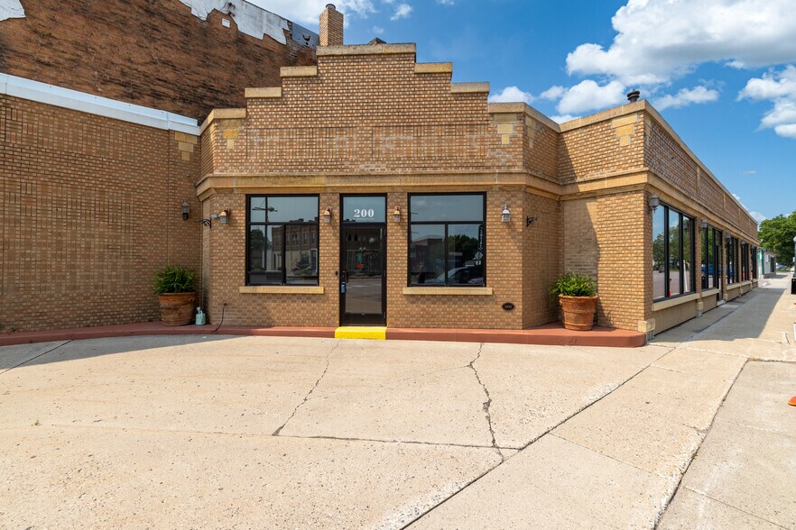 More Photos Of 200 S Minnesota Ave, Saint Peter Office For Sale