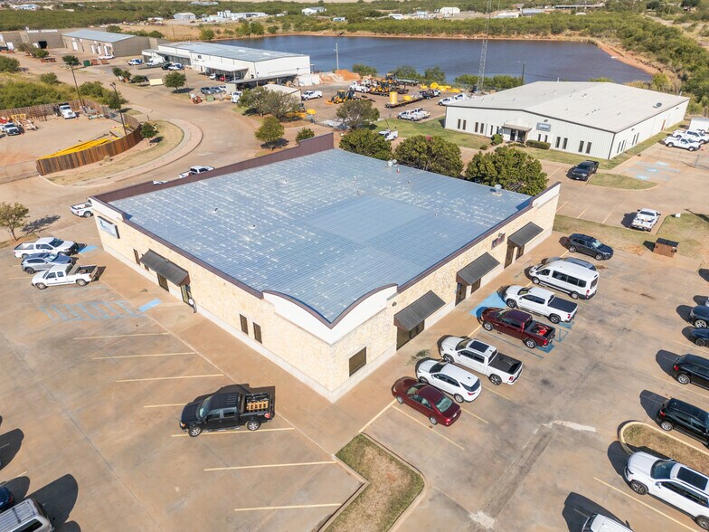 More Photos Of 5800 Kell Blvd, Wichita Falls Medical For Sale