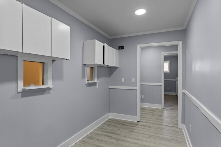More Photos Of 208 Penny Ln, Morehead City Medical For Sale