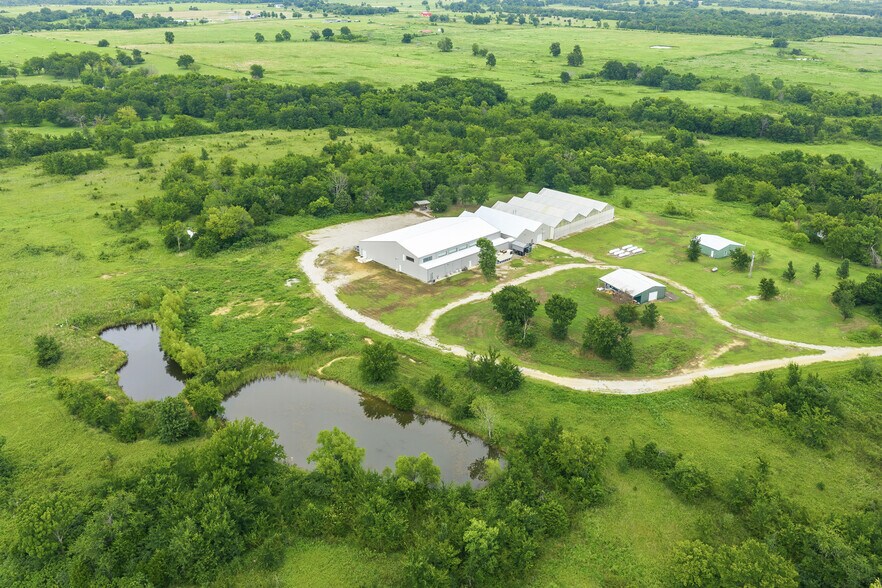 More Photos Of 22900 W Skelly Rd, Haskell Light Manufacturing For Sale