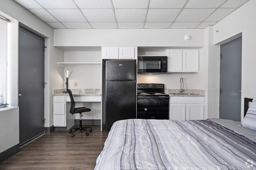 More Photos Of 951 18th St S, Birmingham Apartments For Lease