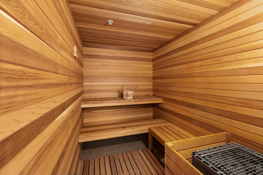 More Photos Of 6914 Solano Verde Dr, Somis Movie Radio TVStudio For Sale