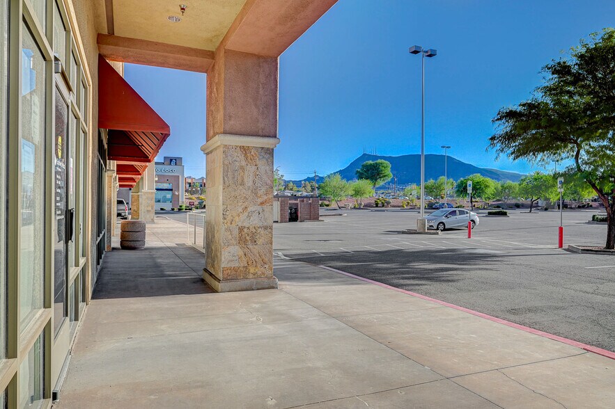 More Photos Of 270 W Lake Mead Pky, Henderson Freestanding For Sale