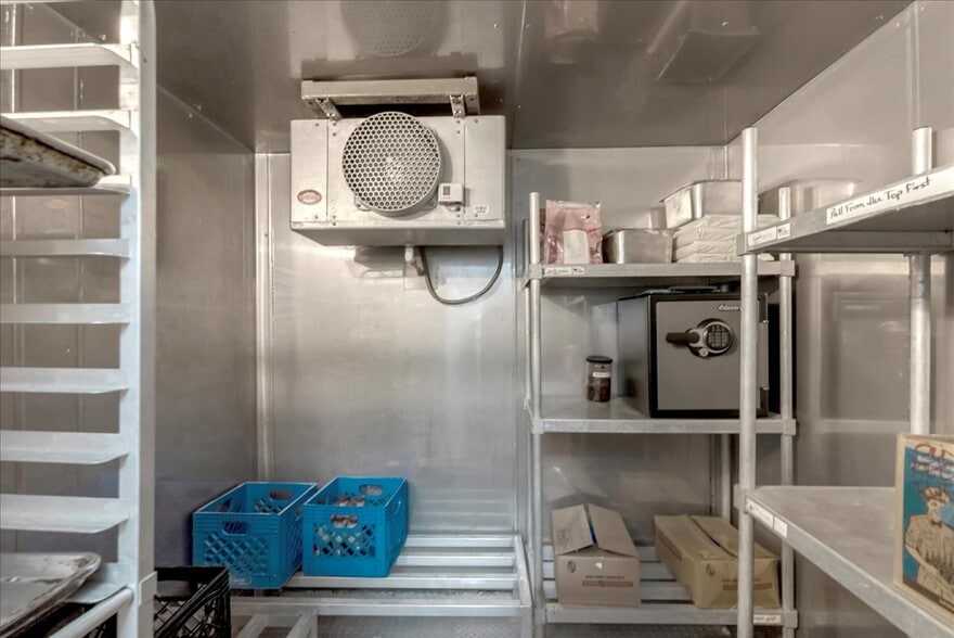 More Photos Of 306 Wait Ave, Wake Forest Fast Food For Sale