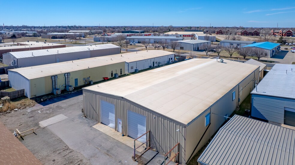 More Photos Of 2805 Broce Dr, Norman Warehouse For Sale