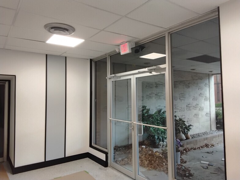 More Photos Of 99 Morris Ave, Springfield Office For Lease