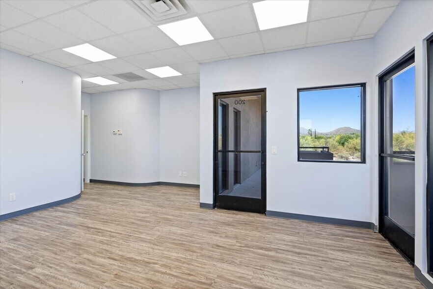 More Photos Of 7530 E Nonchalant Ave, Carefree Medical For Sale