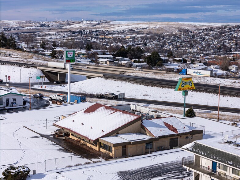 More Photos Of 319 SE Nye Ave, Pendleton Restaurant For Lease