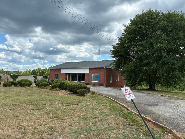 Primary Photo Of 120 N Church St, Salisbury Flex For Lease